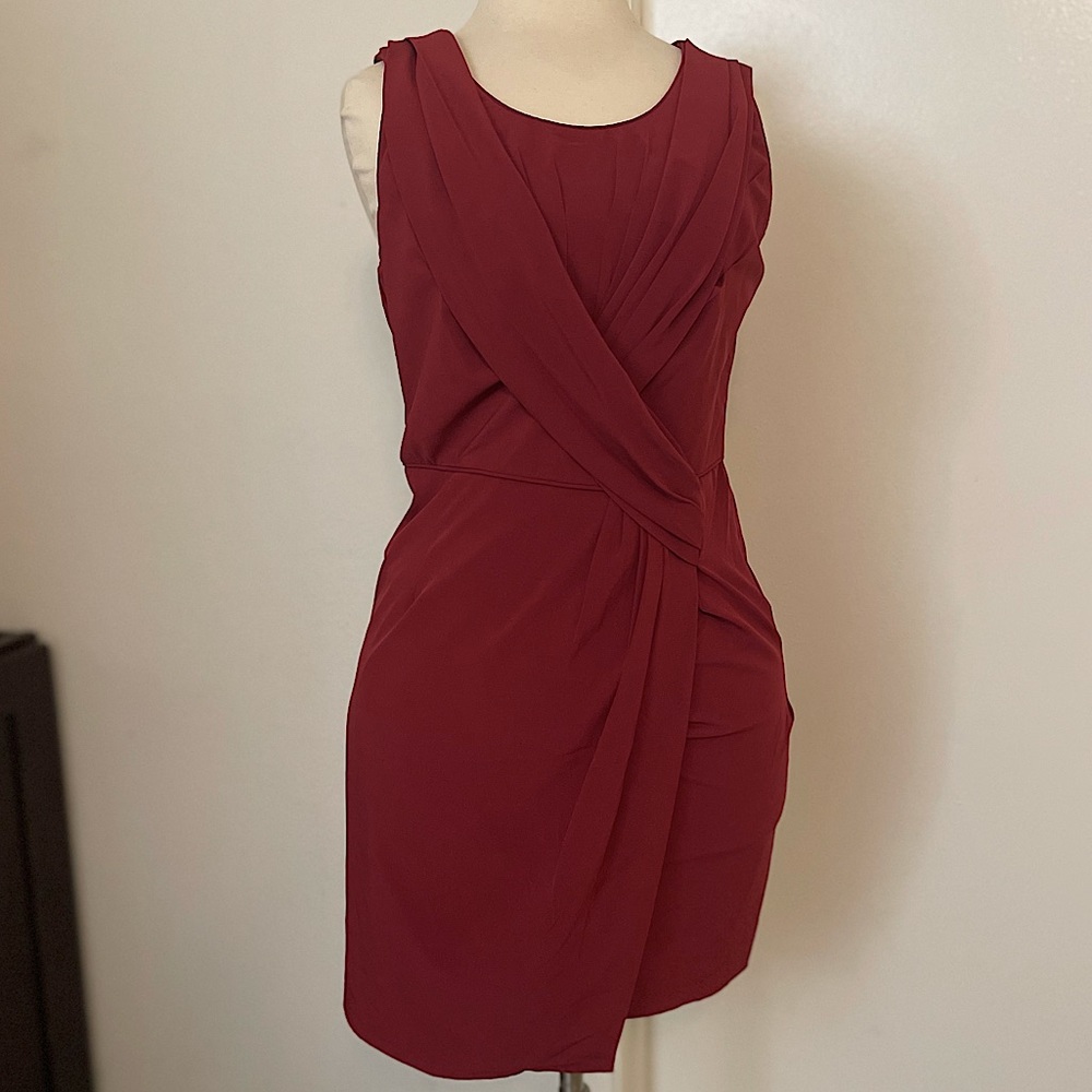 Donna Karan Maroon Peplum Cocktail Evening Twist Pleat Sheath Mini Sleeveless